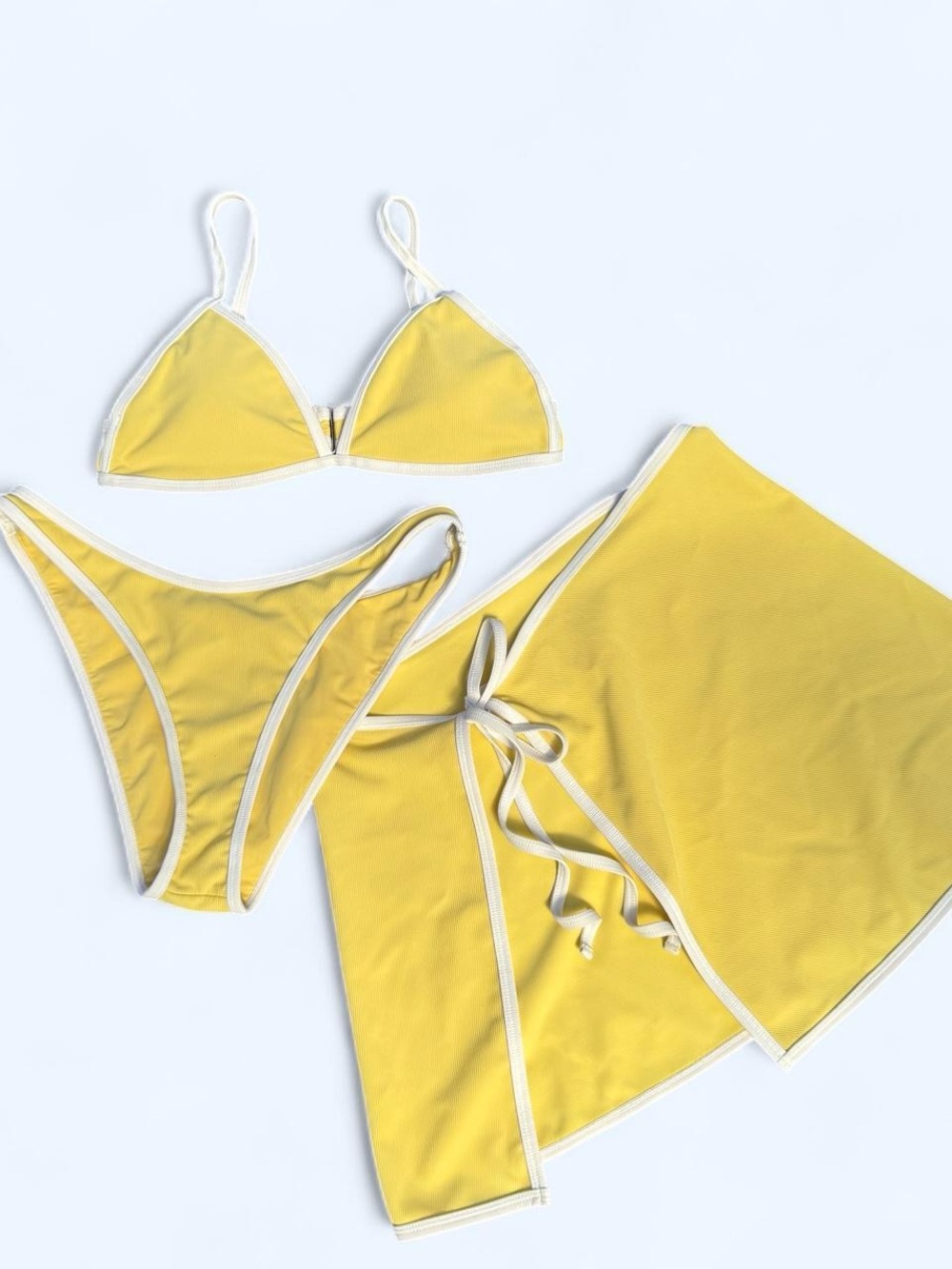 Wilo yellow 3-piece bikini set